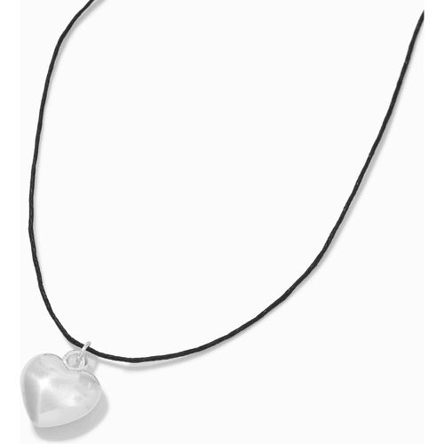 Collier à pendentif en cordon cœur bouffant couleur argentée - Claire's - Modalova