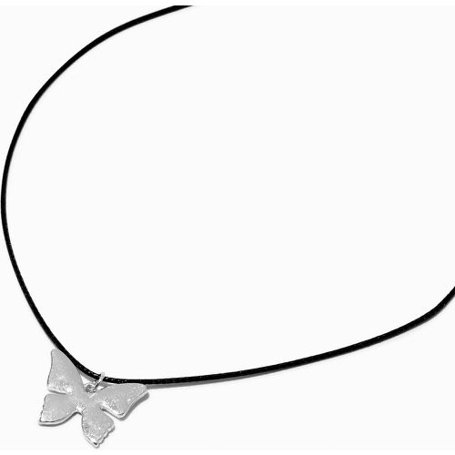 Collier à pendentif en cordon papillon couleur argentée bouffant - Claire's - Modalova
