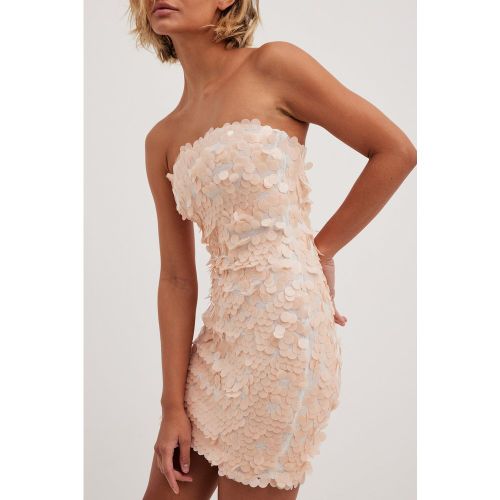 Bandeau Sequin Mini Dress - Offwhite - Josefine HJ x NA-KD - Modalova