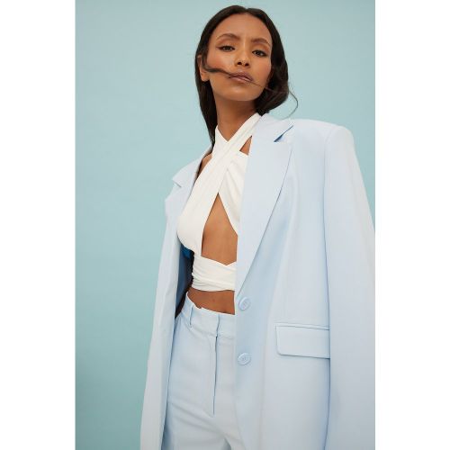 Haut torsadé - White - Handpicked x NA-KD - Modalova