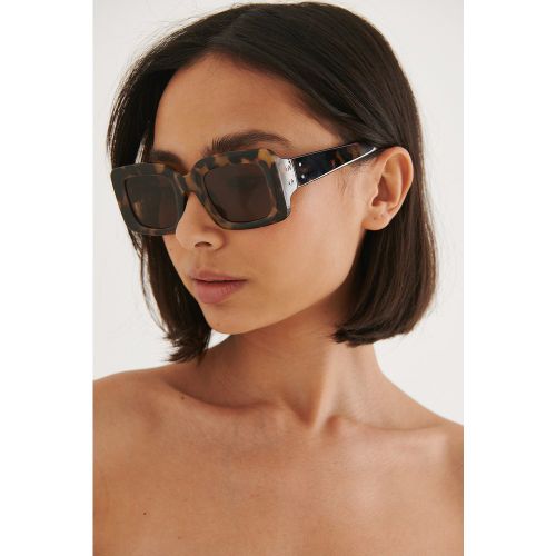 Lunettes De Soleil Carrées Larges - Brown - NA-KD Accessories - Modalova