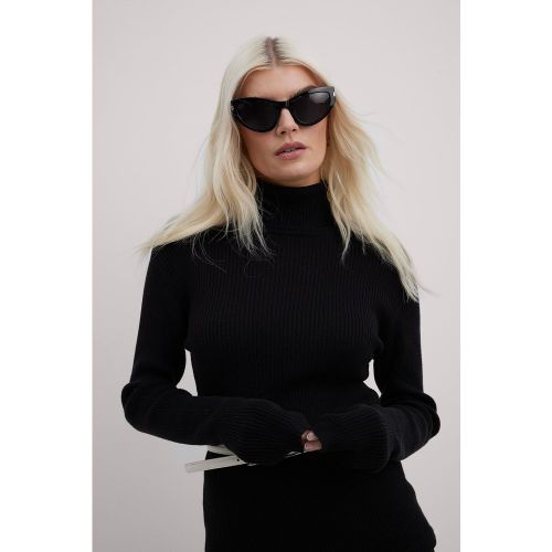 Lunettes de soleil yeux de chat - Black - NA-KD Accessories - Modalova