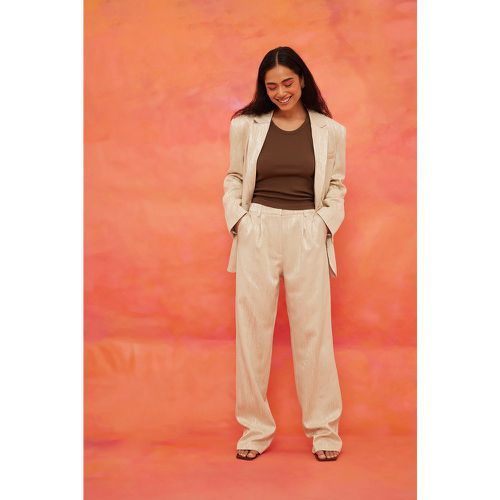 Pantalon de costume taille haute - Offwhite - NA-KD Classic - Modalova