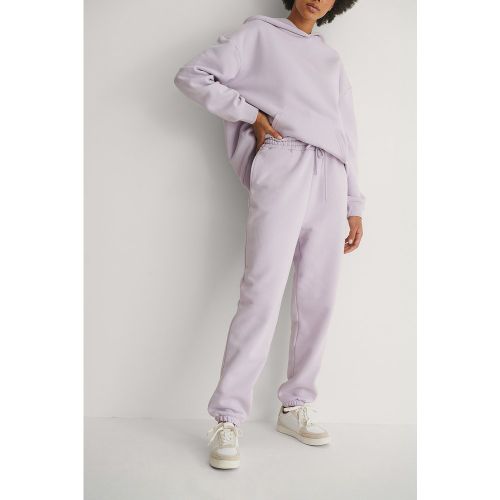 Pantalon de survêtement effilé - Purple - NA-KD Basic - Modalova