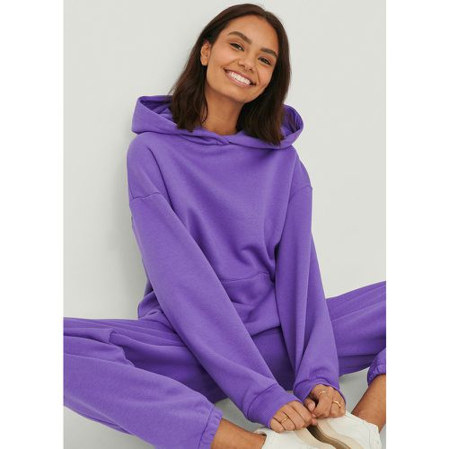 Sweatshirt à capuche à poche oversize biologique - Purple - NA-KD Basic - Modalova