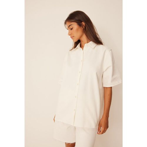 Chemise en jean à manches courtes - White - Lisa & Lena for NA-KD - Modalova