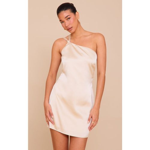 Robe Mini Matière Satinée Naturel Une Épaule à Nouer au Dos - PrettyLittleThing - Modalova