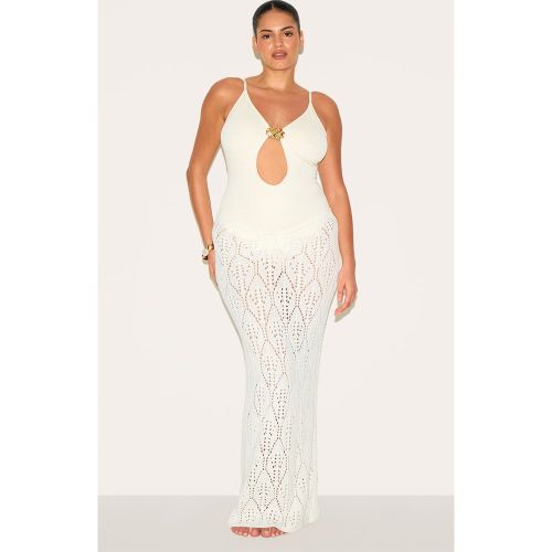 Plus Jupe de plage longue en maille style crochet à détail noué - PrettyLittleThing - Modalova