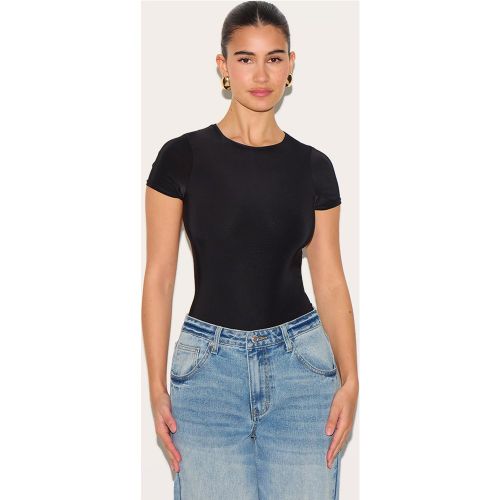 Body basique moulant à manches courtes | Taille 38 - PrettyLittleThing - Modalova