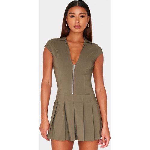 Robe droite plissée à zip - PrettyLittleThing - Modalova