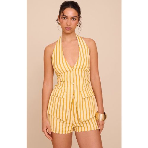 Combishort dos nu de tailleur à fines rayures et détail gilet | Taille 38 - PrettyLittleThing - Modalova