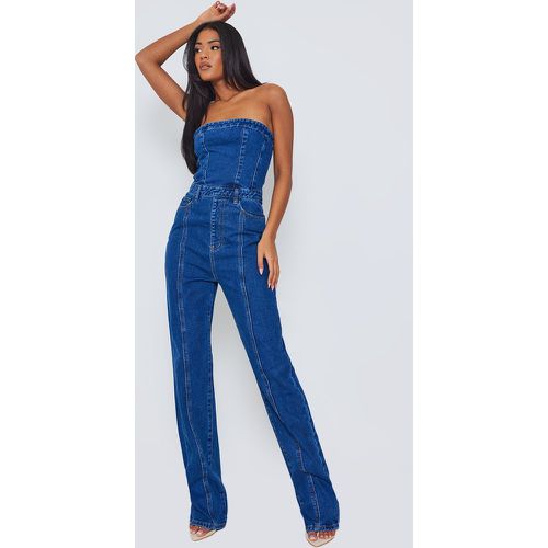 Tall Combinaison bustier droite en jean bleu moyennement délavé - PrettyLittleThing - Modalova