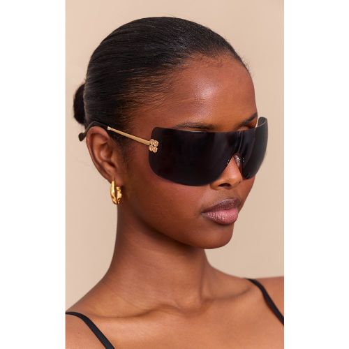 Lunettes de soleil oversize style visière autour des yeux - PrettyLittleThing - Modalova