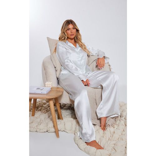 Ensemble de pyjama satiné retroussé à volants - PrettyLittleThing - Modalova