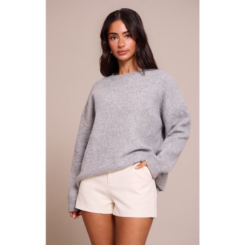 Petite Sweat en maille tricot à col rond et manches raglan | Taille Large - PrettyLittleThing - Modalova