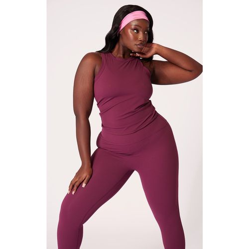 Plus Top de sport long en Sculpt à dos nageur - PrettyLittleThing - Modalova