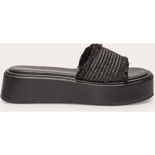 Sandales rondes en raphia à plateforme effet empilé - PrettyLittleThing - Modalova