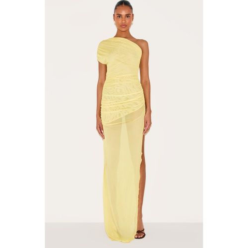 Robe longue asymétrique en mesh à fronces et cuisse fendue - PrettyLittleThing - Modalova