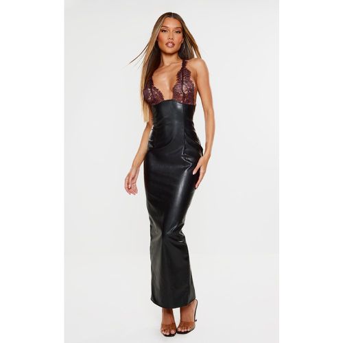 Robe longue en PU à dos nu et parties en dentelle - PrettyLittleThing - Modalova