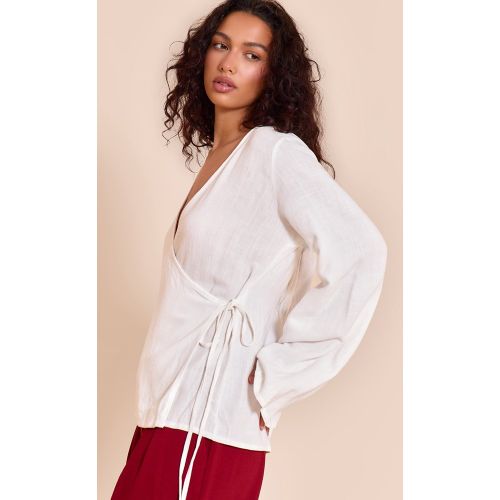 Chemise cache-coeur légère tissée à manches évasées - PrettyLittleThing - Modalova