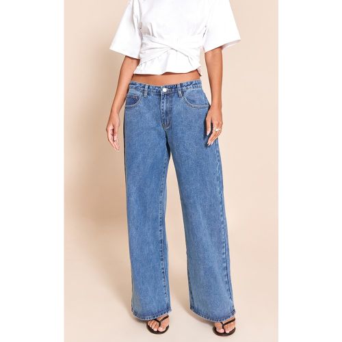 Jean boyfriend à taille basse - PrettyLittleThing - Modalova