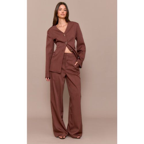 Pantalon de tailleur droit deluxe chataîgne - PrettyLittleThing - Modalova