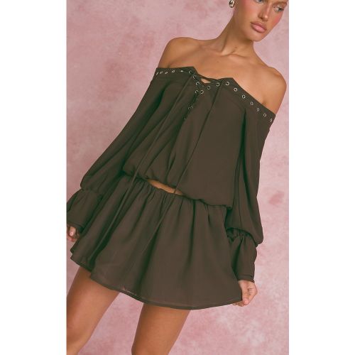 Mini-jupe fluide en mousseline de soie | Taille 38 - PrettyLittleThing - Modalova