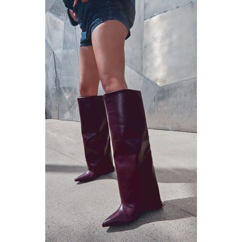 Bottes pointure large hautes pointues en PU replié à zip et talon compensé - PrettyLittleThing - Modalova