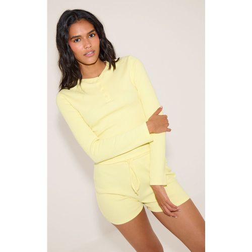 Top de pyjama côtelé à manches longues et boutons - PrettyLittleThing - Modalova