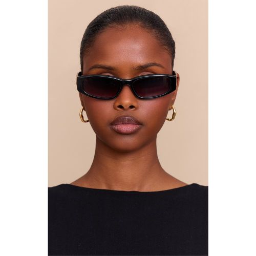 Lunettes de soleil fines style oeil de chat - PrettyLittleThing - Modalova