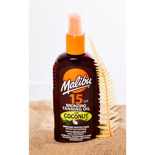 Malibu Huile bronzante et autobronzante à la noix de coco SPF 15 200ml - PrettyLittleThing - Modalova