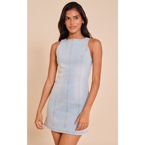 Mini robe en jean à col nageur - PrettyLittleThing - Modalova