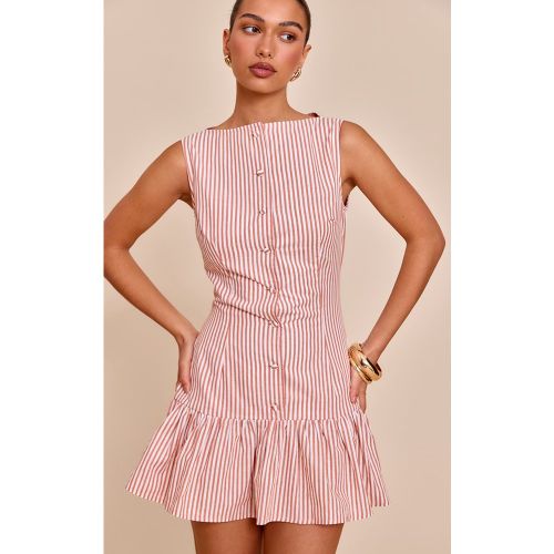 Robe moulante satinée rayée à boutons et ourlet fluide - PrettyLittleThing - Modalova