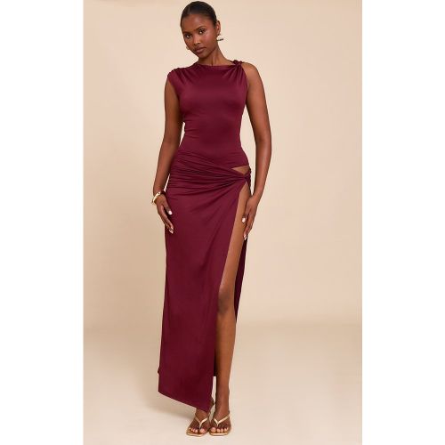Robe longue froncée à découpe - PrettyLittleThing - Modalova