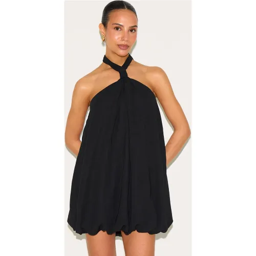 Petite Mini robe bouffante à dos nu - PrettyLittleThing - Modalova