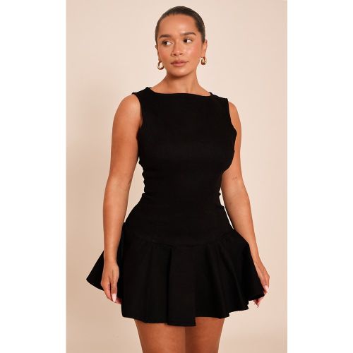 Shape Mini robe en jean stretch à col bateau et ourlet tombant | Taille 48 - PrettyLittleThing - Modalova