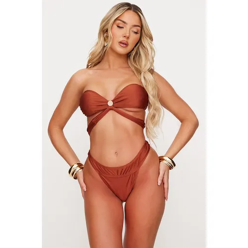 Haut de maillot de bain bandeau à découpes - PrettyLittleThing - Modalova