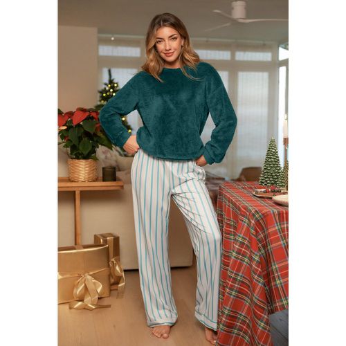 Ensemble de pyjama à pull en tricot flou et pantalon à rayures - CUPSHE - Modalova