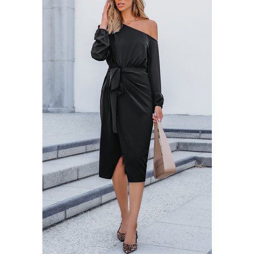 Robe asymétrique à jupe portefeuille et épaules dénudées - CUPSHE - Modalova