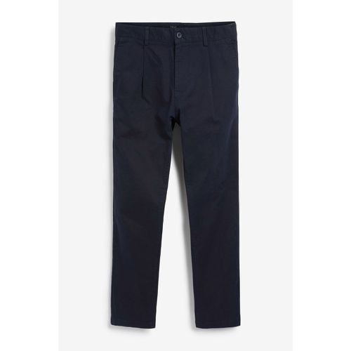 Pantalon chino plissé stretch-slim fuselés - Next - Modalova