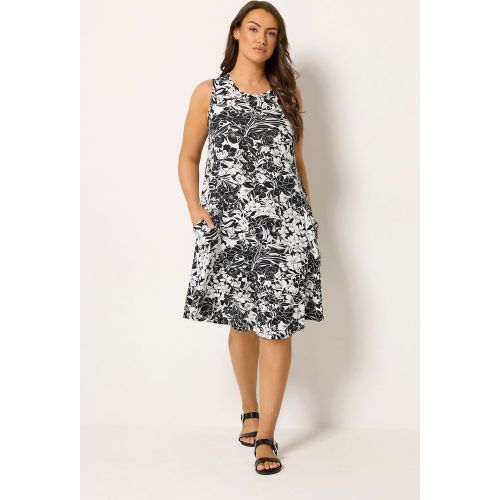 Robe Drapée À Poches Noire À Fleurs Size 46 - Yours - Modalova