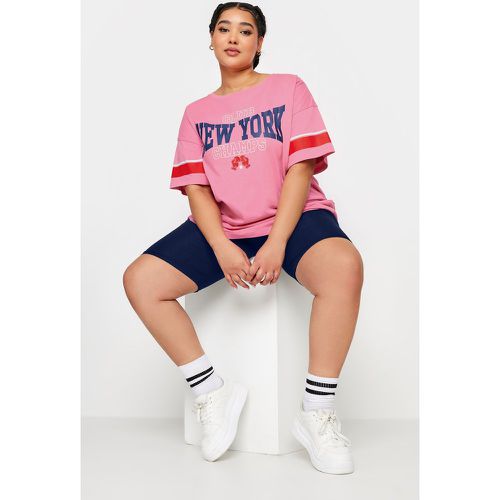 Tshirt Varsity 'New York Champs' , Grande Taille & Courbes - Yours - Modalova