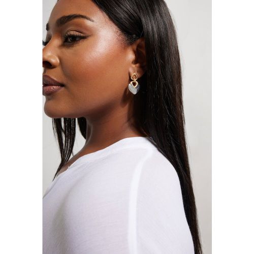 Two Tone & Silver Heart Drop Earrings Size One Size - Yours - Modalova