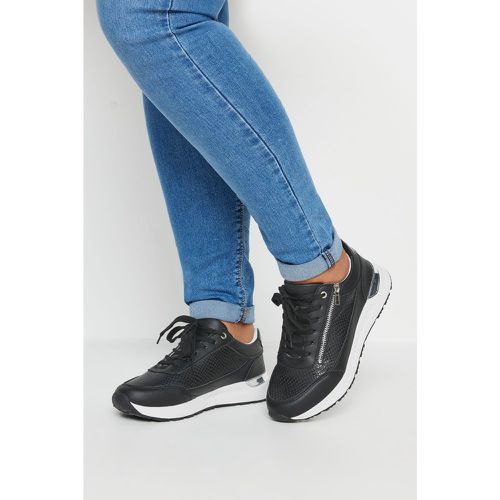 Black & Silver Zip Detail Trainers In Wide E Fit - Yours - Modalova