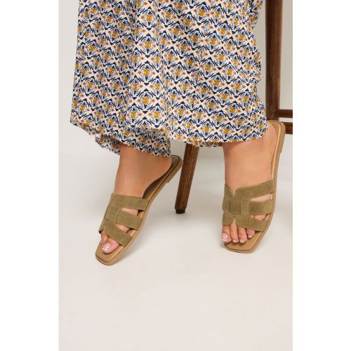 Mules Vert Kaki Avec Découpes, Wide E Fitsize 37EEE - Yours - Modalova