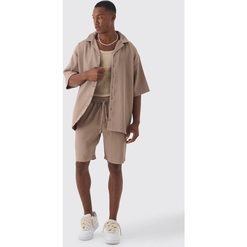 Ensemble oversize plissé avec chemise et short - S - Boohooman - Modalova