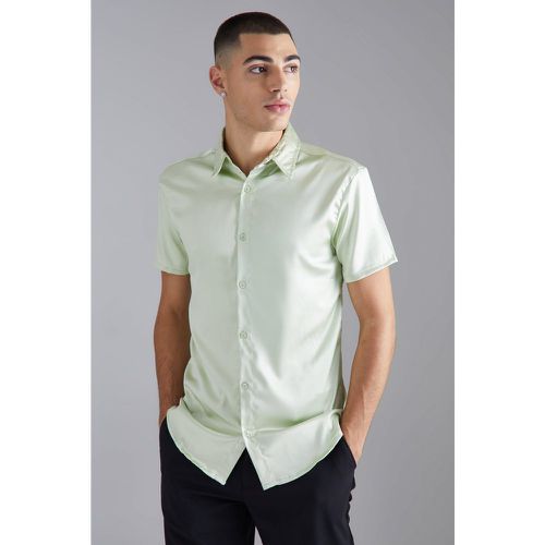 Chemise moulante satinée à manches courtes - L - Boohooman - Modalova