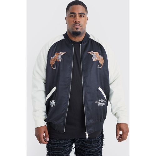 Grande taille - Bomber satiné à broderie souvenir - - XXXL - Boohooman - Modalova