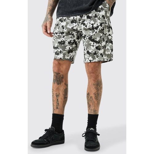 Tall - Short cargo taille fixe à imprimé camouflage - 30 - Boohooman - Modalova