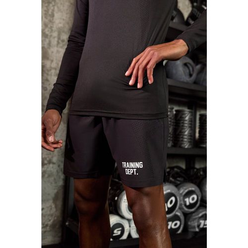 Active Training Dept Perforated Stretch Woven 7inch Short homme - Boohooman - Modalova